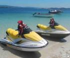 Motos de agua, motos acuáticas, motos náuticas. Embarcaciones recreativas