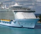 El crucero Oasis of the Seas, el más grande del mundo