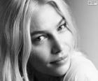 Aline Weber, modelo brasileña