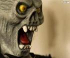 Máscara de Monstruo para Halloween