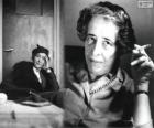 Hannah Arendt, filósofa política alemana y nacionalizada estadounidense de origen judío