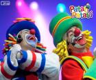 Patatí y Patatá en una actuación, dos payasos muy divertidos