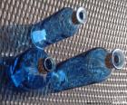 Botellas azules