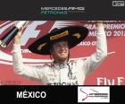 Nico Rosberg celebra su victoria en el Gran Premio de México 2015