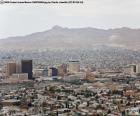Ciudad Juárez es una ciudad fronteriza con Estados Unidos, situada a orillas del río Bravo. Siendo la mayor ciudad del estado de Chihuahua en México