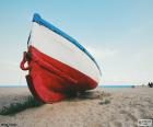 Bote en la playa