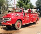Camión de bomberos utilizados en Birmania