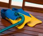 Tubo y aletas de natación para el verano