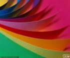 Las cartulinas de colores es un material muy utilizado en la escuela
