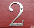 Número 2, de color plata