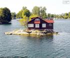 Casa en una pequeña isla