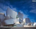 Walt Disney Concert Hall es la cuarta sala de conciertos del Centro de Música de Los Ángeles, Estados Unidos