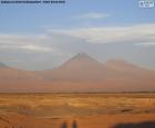 Volcanes en el desierto de Atacama, Chile. Los mas importantes de la zona son los Volcanes Láscar, Licancabur y Sairecabur