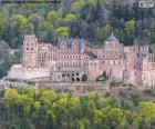 El castillo de Heidelberg es un castillo de origen medieval situado en  la ciudad de Heidelberg, Alemania