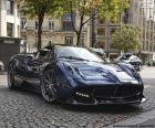 El Pagani Huayra es un automóvil súper deportivo producido por la empresa automovilística Italiana Pagani