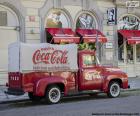 Un antiguo camión de reparto de Coca-Cola