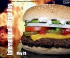 Día Internacional de la Hamburguesa, 28 de mayo. Uno de los alimentos más populares y consumidos en el mundo