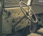 El volante de un jeep willys de la guerra de la segunda guerra mundial