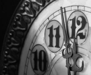 Puzzle de Reloj a punto de las doce de la noche