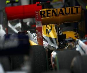 Puzzle de Renault, Sepang 2010
