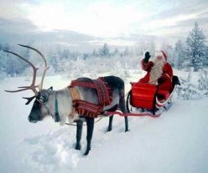 Puzzle de Santa Claus o Papá Noel en su trineo mágico volador tirado por un reno navideño