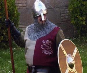 Puzzle de Soldado con casco, escudo y armado con una lanza