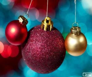 Puzzle de Tres bolas navideñas, una grande y dos pequeñas