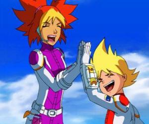 Puzzle de Yoko y Brett con sus trajes espaciales, ellos son dos de los miembros del Team Galaxy